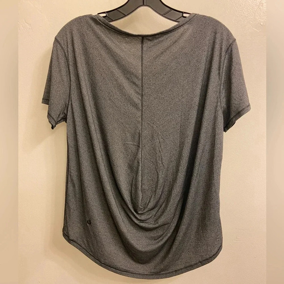 Lululemon Fall In Place Short Sleeve Gray Size Medium - Picture 6 of 6